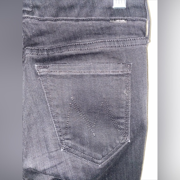 Mother Denim Looker Ankle Fray Guilty as Sin black Distressed Size 25 - Picture 8 of 13